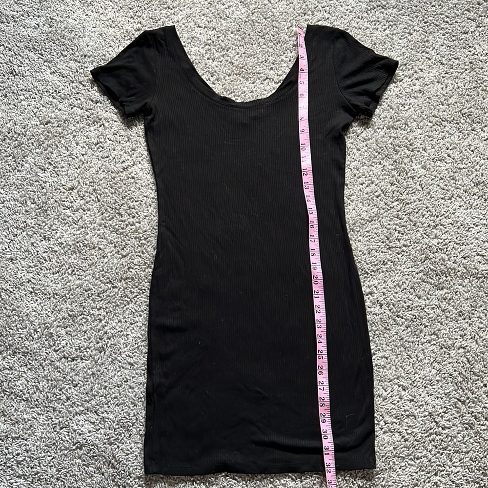 Lisakai Ribbed Dress - Picture 6 of 8
